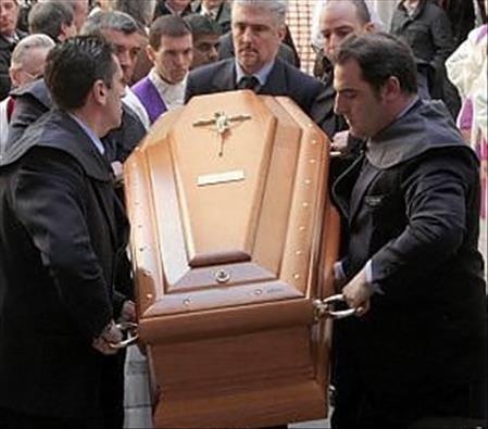 Pompe funebri, lavoratori assunti a nero: 80 denunce