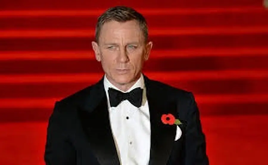 Daniel Craig: rumors. Cederà al contratto milionario per il nuovo 007?