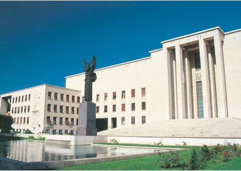 Stalking ai professori: arrestato