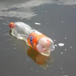 Lattine biodegradabili per salvare gli oceani dalla plastica