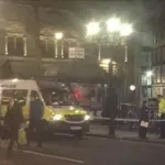 Londra, uomo prende donna in ostaggio in un ristorante: ma non è terrorismo