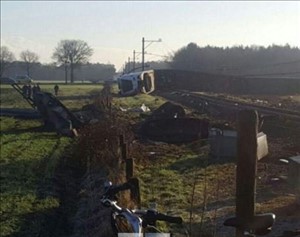 Tragedia ferroviaria in Olanda: deraglia treno, un morto e sei feriti