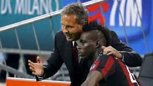 Mihajlovic scherza alla vigilia del match con la Fiorentina: 