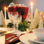 Cena di Natale finisce all'ospedale: mangiano e bevono fino a stare male