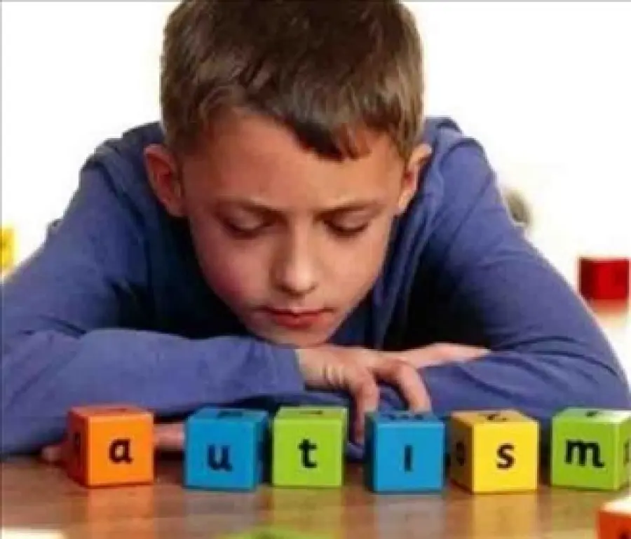 Vergogna a Roma, cacciato dal bar perché autistico