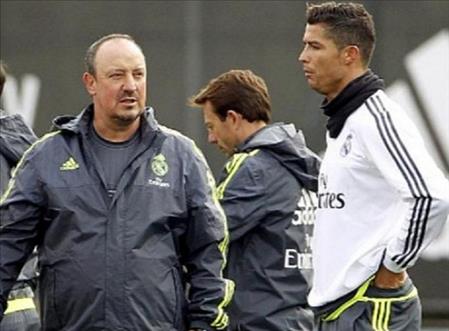 Che pasticcio Mister Benitez, schierato un giocatore squalificato: Real fuori dalla Coppa del Re?